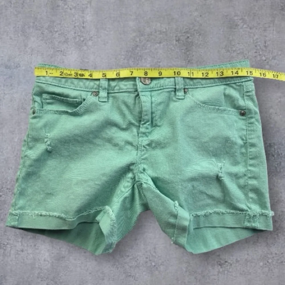 LC Lauren Conrad Stretch Denim Mid-Rise Shorts Mint Green Sz: 6 - Picture 6 of 10